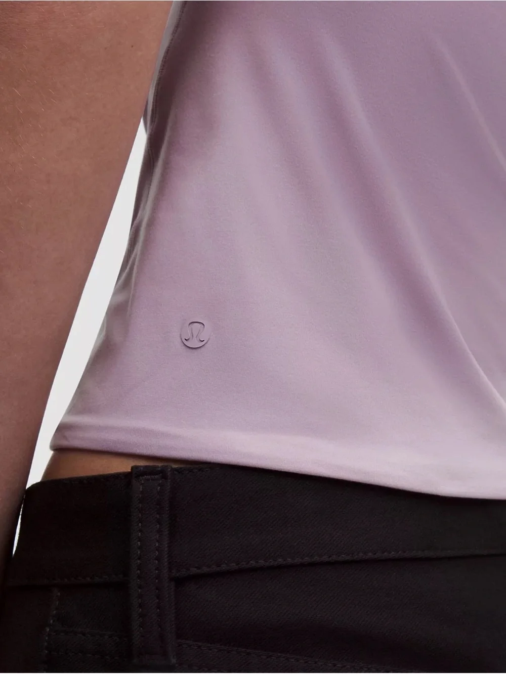 Lululemon Lavender Crewneck Short Sleeve Top - Women